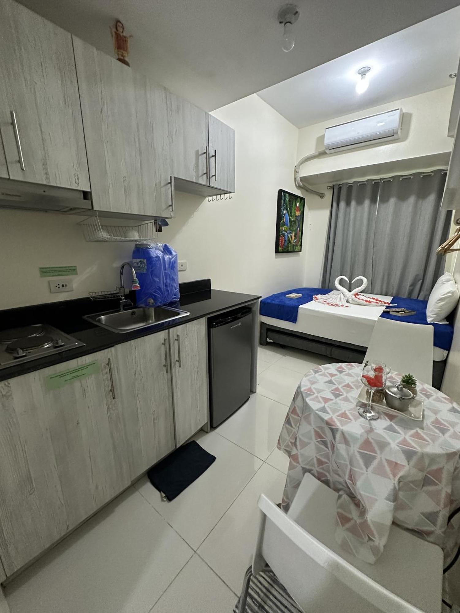 Apartamento estudio de 16 m² en Distrito Malate, con 1 baño privado. Manila Exterior foto