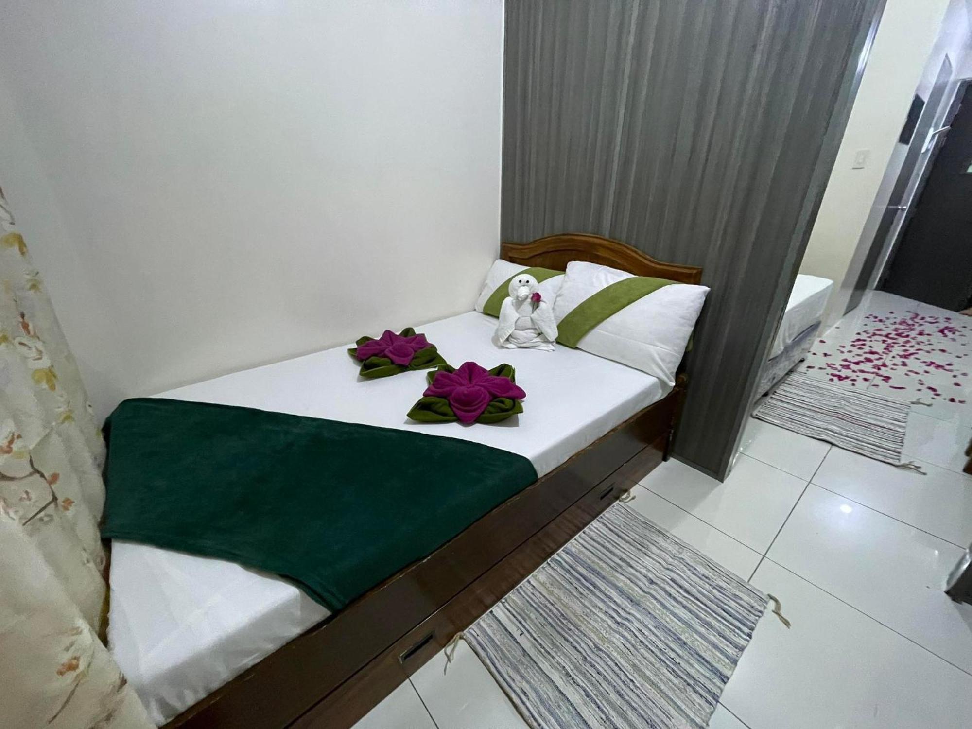 Apartamento estudio de 16 m² en Distrito Malate, con 1 baño privado. Manila Exterior foto